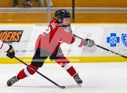 Thumbnail 1 in Brentwood Academy vs Outlaws photogallery.