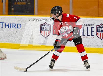 Thumbnail 2 in Brentwood Academy vs Outlaws photogallery.