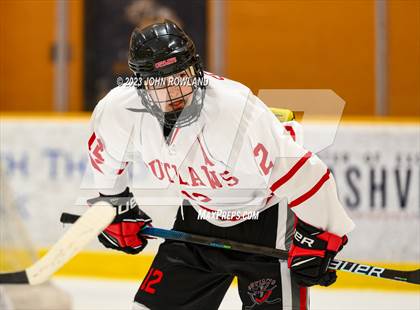 Thumbnail 2 in Brentwood Academy vs Outlaws photogallery.