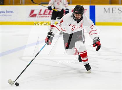 Thumbnail 2 in Brentwood Academy vs Outlaws photogallery.