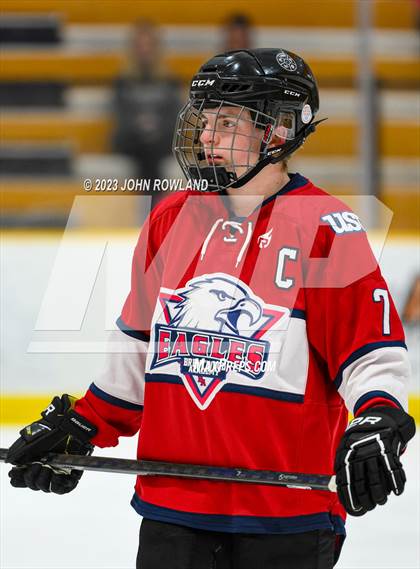 Thumbnail 3 in Brentwood Academy vs Outlaws photogallery.