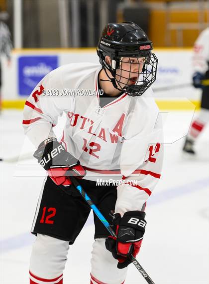 Thumbnail 3 in Brentwood Academy vs Outlaws photogallery.