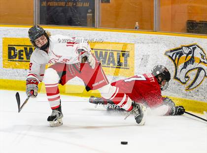 Thumbnail 2 in Brentwood Academy vs Outlaws photogallery.