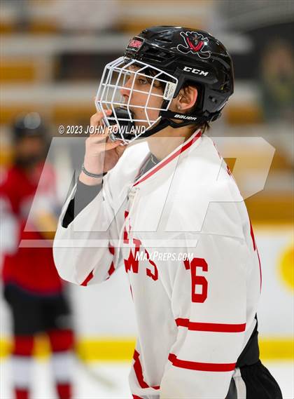 Thumbnail 1 in Brentwood Academy vs Outlaws photogallery.