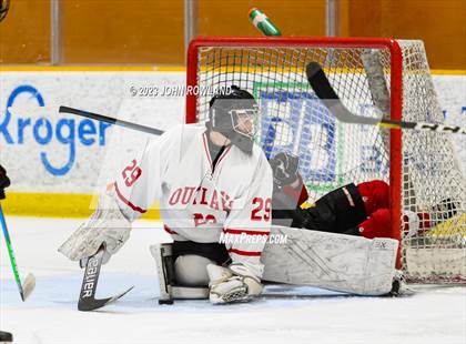 Thumbnail 2 in Brentwood Academy vs Outlaws photogallery.