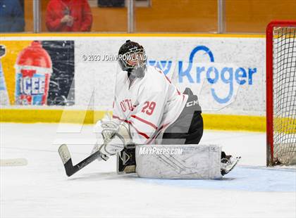 Thumbnail 3 in Brentwood Academy vs Outlaws photogallery.