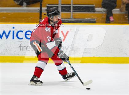 Thumbnail 1 in Brentwood Academy vs Outlaws photogallery.