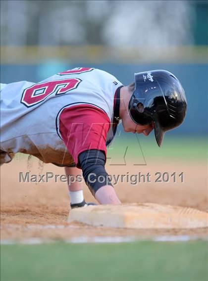 Thumbnail 2 in Oakton @ Loudoun Valley photogallery.