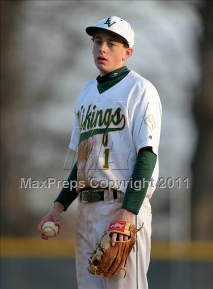 Thumbnail 2 in Oakton @ Loudoun Valley photogallery.