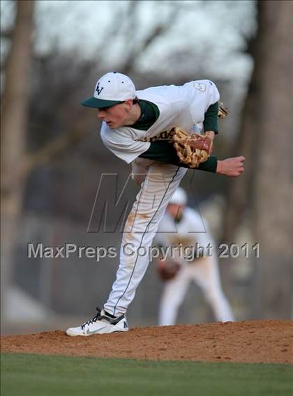 Thumbnail 1 in Oakton @ Loudoun Valley photogallery.