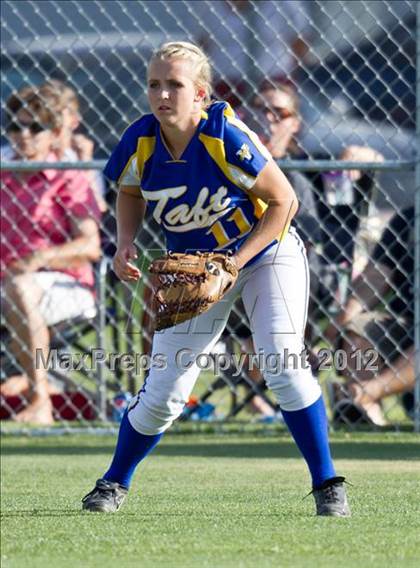 Thumbnail 2 in Riverdale @ Taft (CIF CS D4 Semifinal) photogallery.