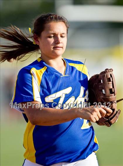 Thumbnail 2 in Riverdale @ Taft (CIF CS D4 Semifinal) photogallery.