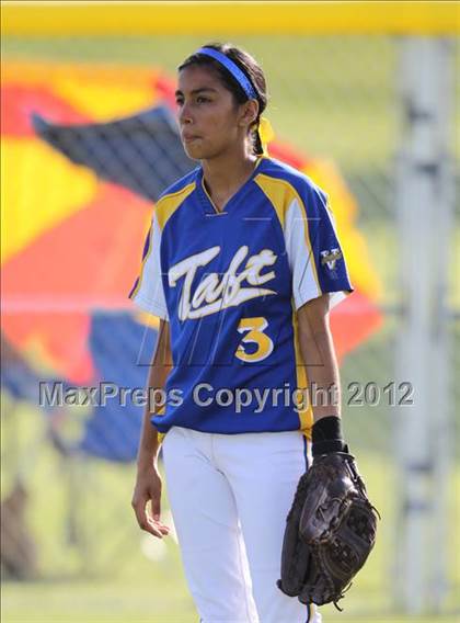 Thumbnail 3 in Riverdale @ Taft (CIF CS D4 Semifinal) photogallery.