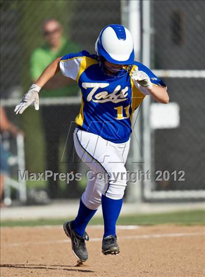 Thumbnail 2 in Riverdale @ Taft (CIF CS D4 Semifinal) photogallery.