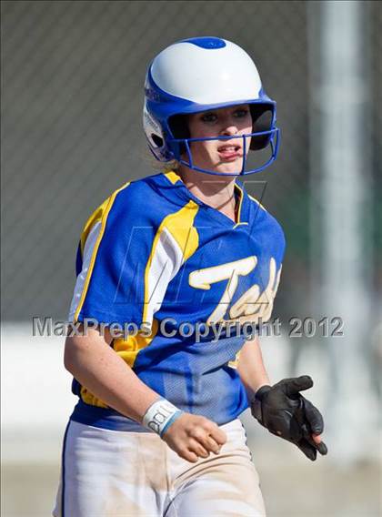 Thumbnail 3 in Riverdale @ Taft (CIF CS D4 Semifinal) photogallery.