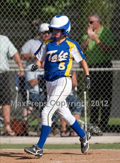 Thumbnail 1 in Riverdale @ Taft (CIF CS D4 Semifinal) photogallery.