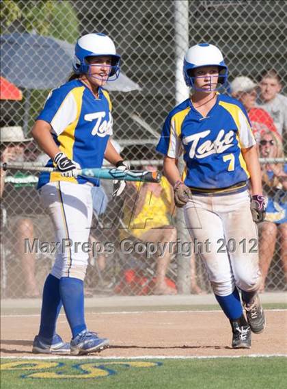 Thumbnail 2 in Riverdale @ Taft (CIF CS D4 Semifinal) photogallery.