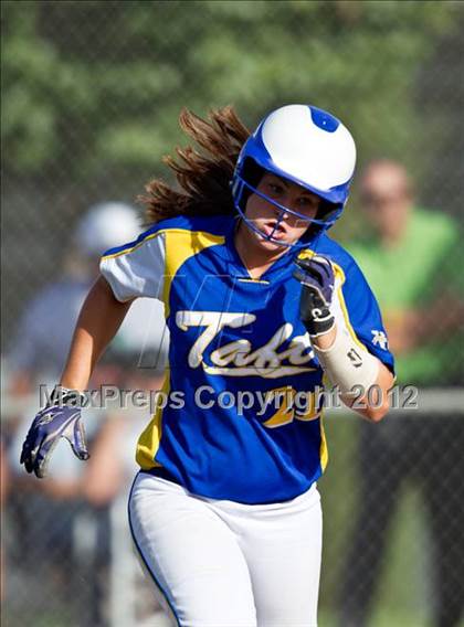 Thumbnail 2 in Riverdale @ Taft (CIF CS D4 Semifinal) photogallery.