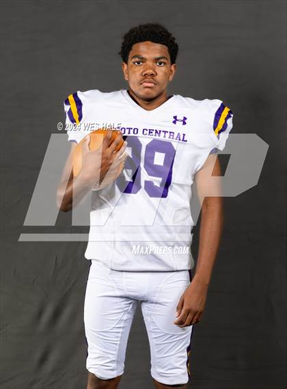 Thumbnail 2 in DeSoto Central (Team and Individual) photogallery.