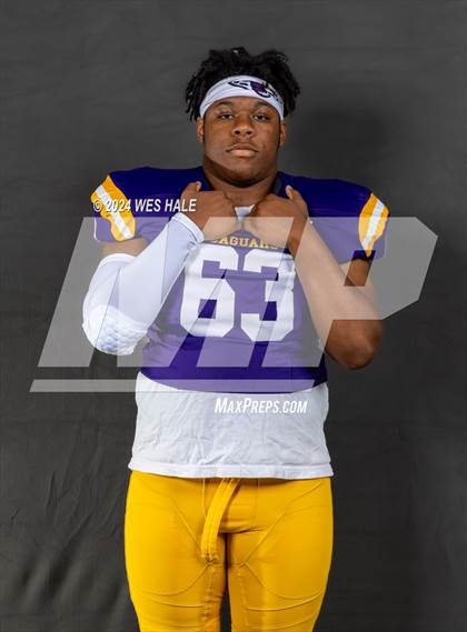 Thumbnail 3 in DeSoto Central (Team and Individual) photogallery.