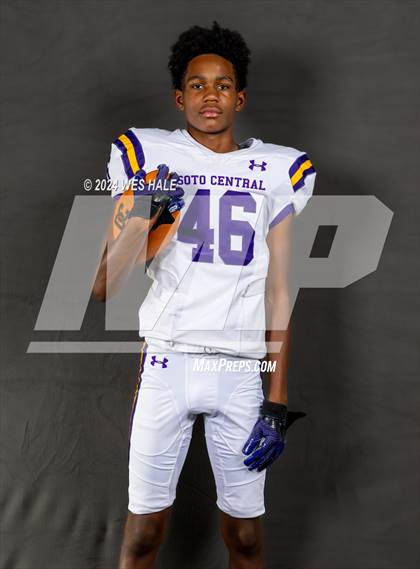 Thumbnail 2 in DeSoto Central (Team and Individual) photogallery.