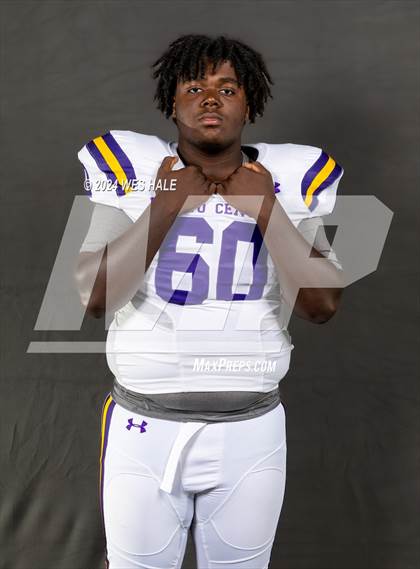 Thumbnail 1 in DeSoto Central (Team and Individual) photogallery.
