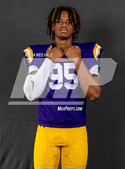 Thumbnail 3 in DeSoto Central (Team and Individual) photogallery.