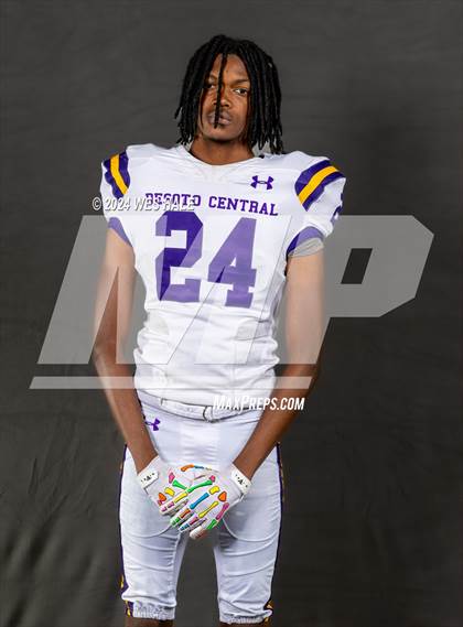 Thumbnail 1 in DeSoto Central (Team and Individual) photogallery.