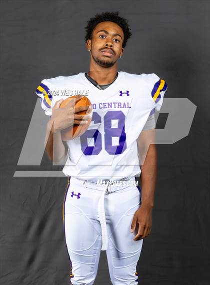 Thumbnail 3 in DeSoto Central (Team and Individual) photogallery.