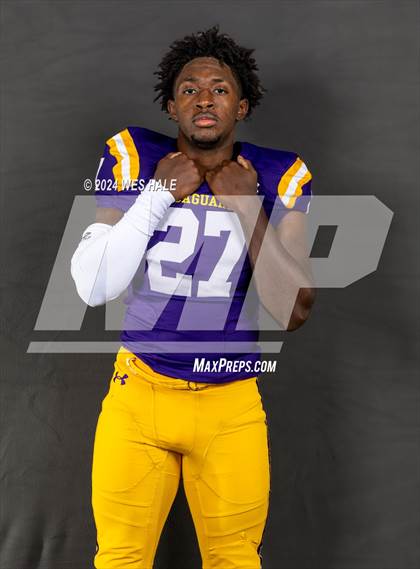 Thumbnail 3 in DeSoto Central (Team and Individual) photogallery.
