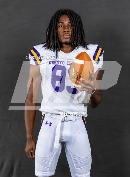 Thumbnail 3 in DeSoto Central (Team and Individual) photogallery.