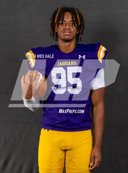 Thumbnail 2 in DeSoto Central (Team and Individual) photogallery.