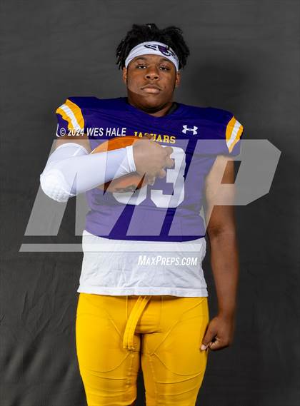 Thumbnail 2 in DeSoto Central (Team and Individual) photogallery.