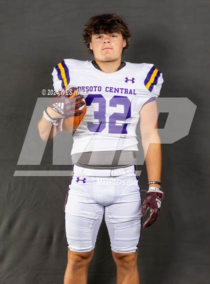 Thumbnail 2 in DeSoto Central (Team and Individual) photogallery.