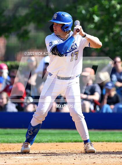 Thumbnail 2 in Santa Margarita vs. La Costa Canyon (CIF SoCal D1 Regional Finals) photogallery.