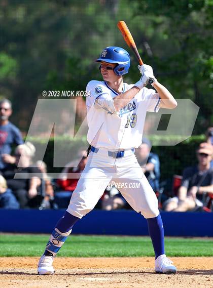 Thumbnail 1 in Santa Margarita vs. La Costa Canyon (CIF SoCal D1 Regional Finals) photogallery.