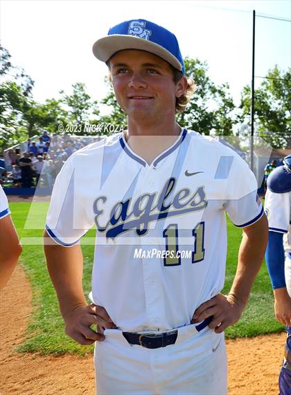 Thumbnail 2 in Santa Margarita vs. La Costa Canyon (CIF SoCal D1 Regional Finals) photogallery.