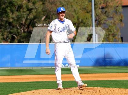 Thumbnail 1 in Santa Margarita vs. La Costa Canyon (CIF SoCal D1 Regional Finals) photogallery.