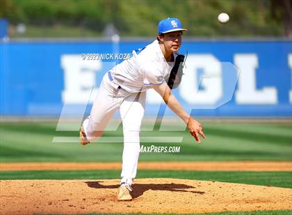 Thumbnail 3 in Santa Margarita vs. La Costa Canyon (CIF SoCal D1 Regional Finals) photogallery.