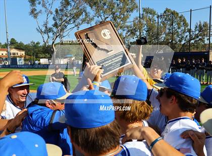 Thumbnail 1 in Santa Margarita vs. La Costa Canyon (CIF SoCal D1 Regional Finals) photogallery.