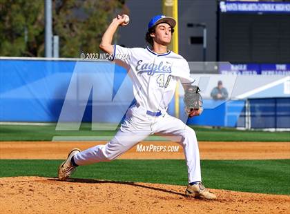 Thumbnail 3 in Santa Margarita vs. La Costa Canyon (CIF SoCal D1 Regional Finals) photogallery.