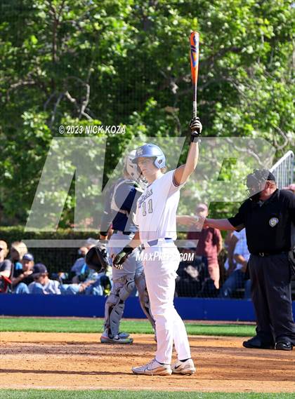 Thumbnail 2 in Santa Margarita vs. La Costa Canyon (CIF SoCal D1 Regional Finals) photogallery.