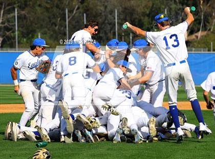 Thumbnail 1 in Santa Margarita vs. La Costa Canyon (CIF SoCal D1 Regional Finals) photogallery.