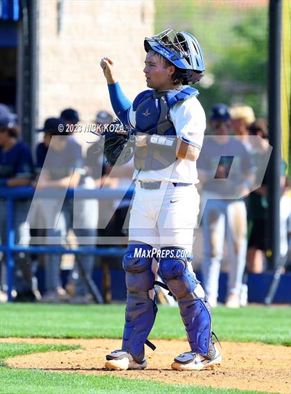 Thumbnail 3 in Santa Margarita vs. La Costa Canyon (CIF SoCal D1 Regional Finals) photogallery.