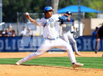 Thumbnail 1 in Santa Margarita vs. La Costa Canyon (CIF SoCal D1 Regional Finals) photogallery.