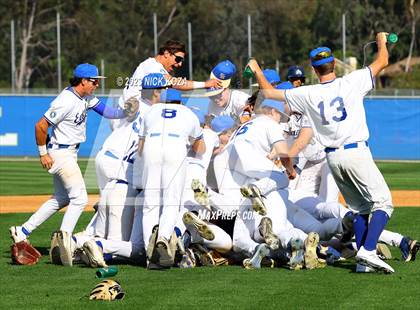 Thumbnail 2 in Santa Margarita vs. La Costa Canyon (CIF SoCal D1 Regional Finals) photogallery.