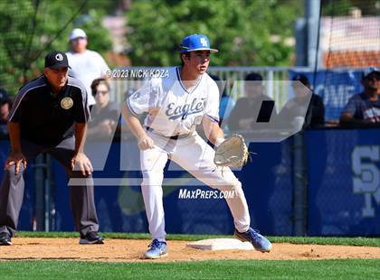 Thumbnail 1 in Santa Margarita vs. La Costa Canyon (CIF SoCal D1 Regional Finals) photogallery.