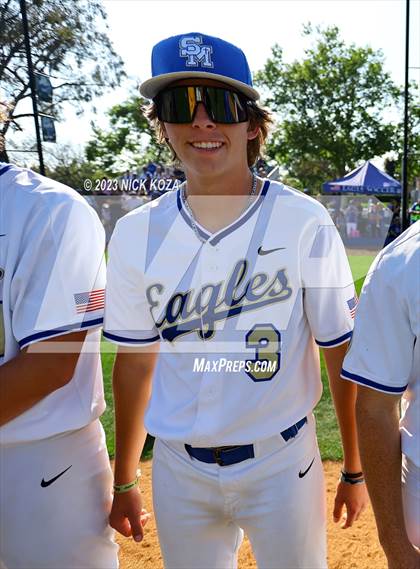 Thumbnail 3 in Santa Margarita vs. La Costa Canyon (CIF SoCal D1 Regional Finals) photogallery.