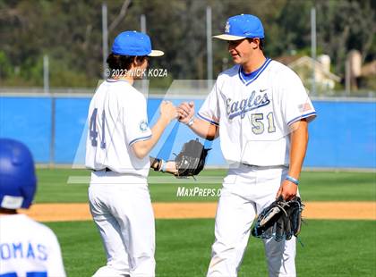 Thumbnail 1 in Santa Margarita vs. La Costa Canyon (CIF SoCal D1 Regional Finals) photogallery.