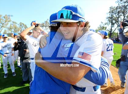 Thumbnail 2 in Santa Margarita vs. La Costa Canyon (CIF SoCal D1 Regional Finals) photogallery.